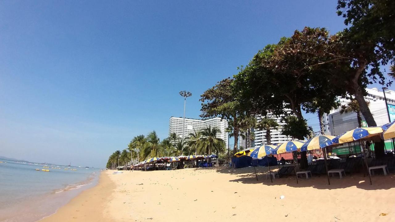 Hotel Max'S Beach House Pattaya Exteriér fotografie